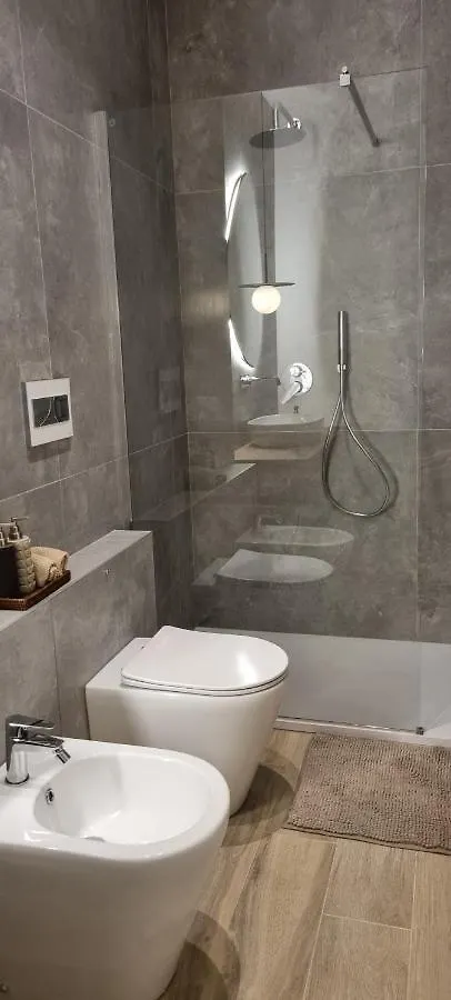 Konukevi Casa Margot Otel Bergamo İtalya